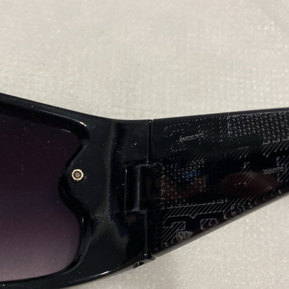 Unisex Shiny Black Decorative Tinted Plastic Sunglasses - Picture 14 of 14